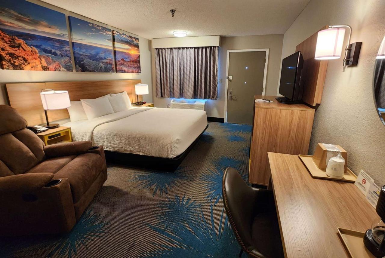 Days Inn By Wyndham Tucumcari Εξωτερικό φωτογραφία